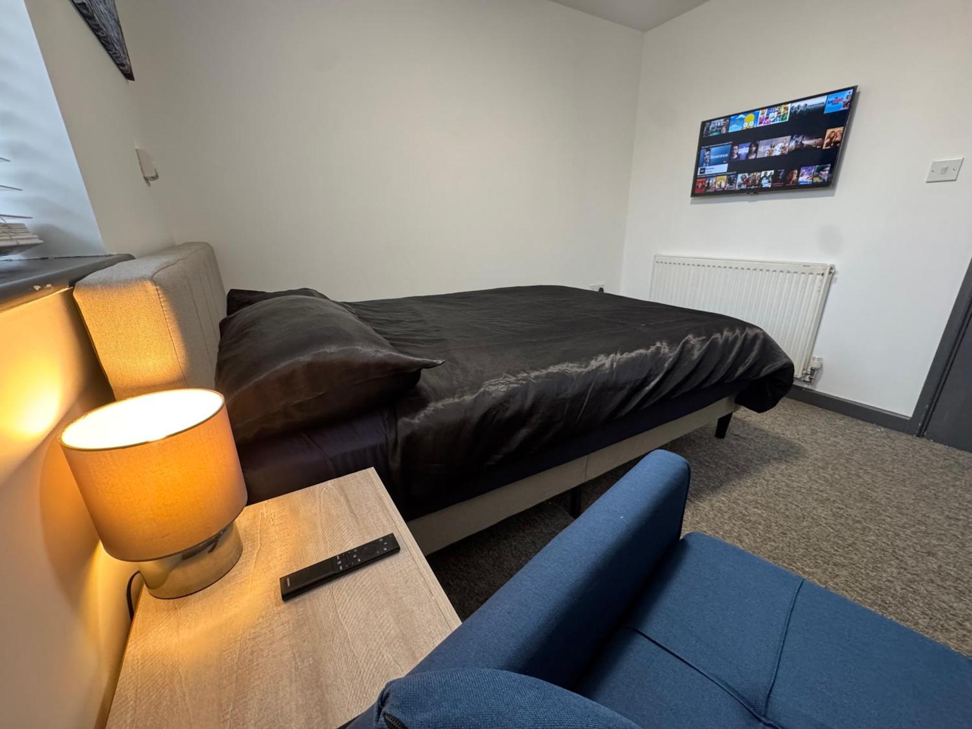 Gate Lodge - Private En-Suite Rooms, Kings Lynn, Central Location Кингс Лин Екстериор снимка