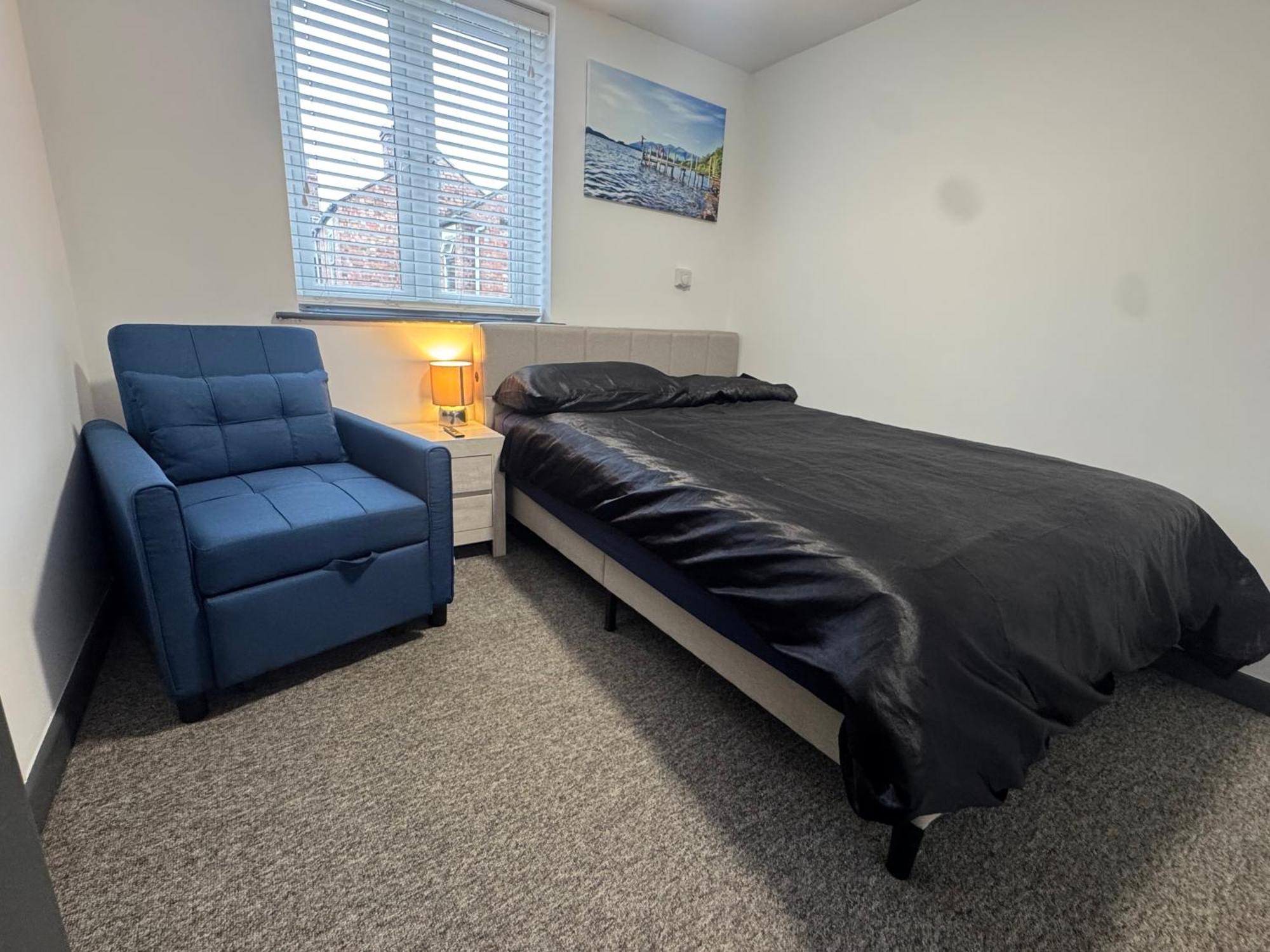 Gate Lodge - Private En-Suite Rooms, Kings Lynn, Central Location Кингс Лин Екстериор снимка