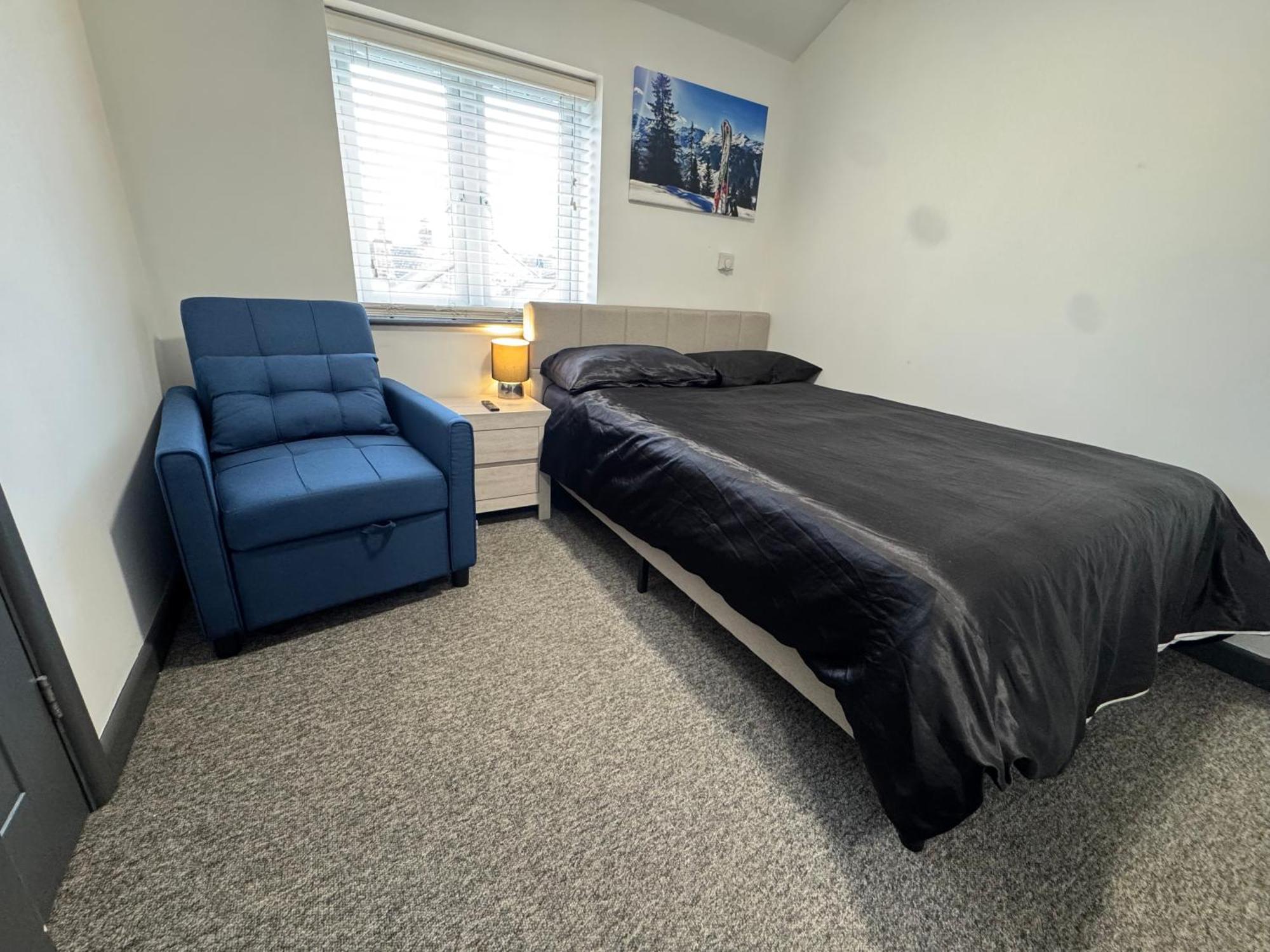Gate Lodge - Private En-Suite Rooms, Kings Lynn, Central Location Кингс Лин Екстериор снимка